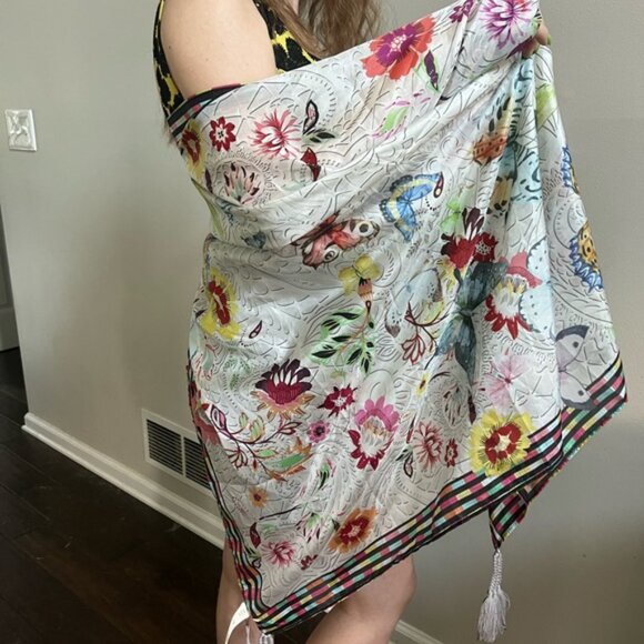 Johnny Was Mitchie Butterfly Silk Scarf Square Large Floral Tassels White NEW - Picture 6 of 7